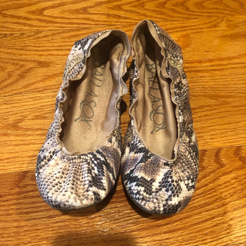 Ballasox Flats - USED but in good condition